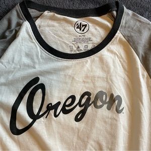 University of Oregon - DUCKS - baseball style T-shirt -sz XL - NWOT